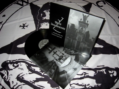 Morte Incandescente - Relembrando um tumulo esquecido - LP